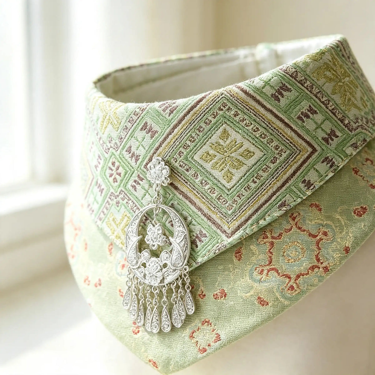 Hand-crafted Oriental Aesthetic Pet Bib, Fresh Light-Green Zhuang Brocade Collar with Ethnic Silver Tassel Charm for Cats & Small Dogs